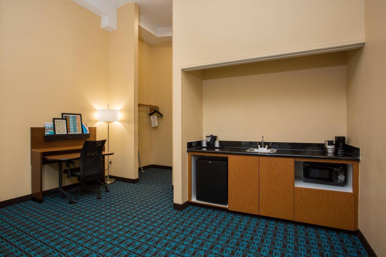 Fairfield Inn Boston Dedham Bagian luar foto