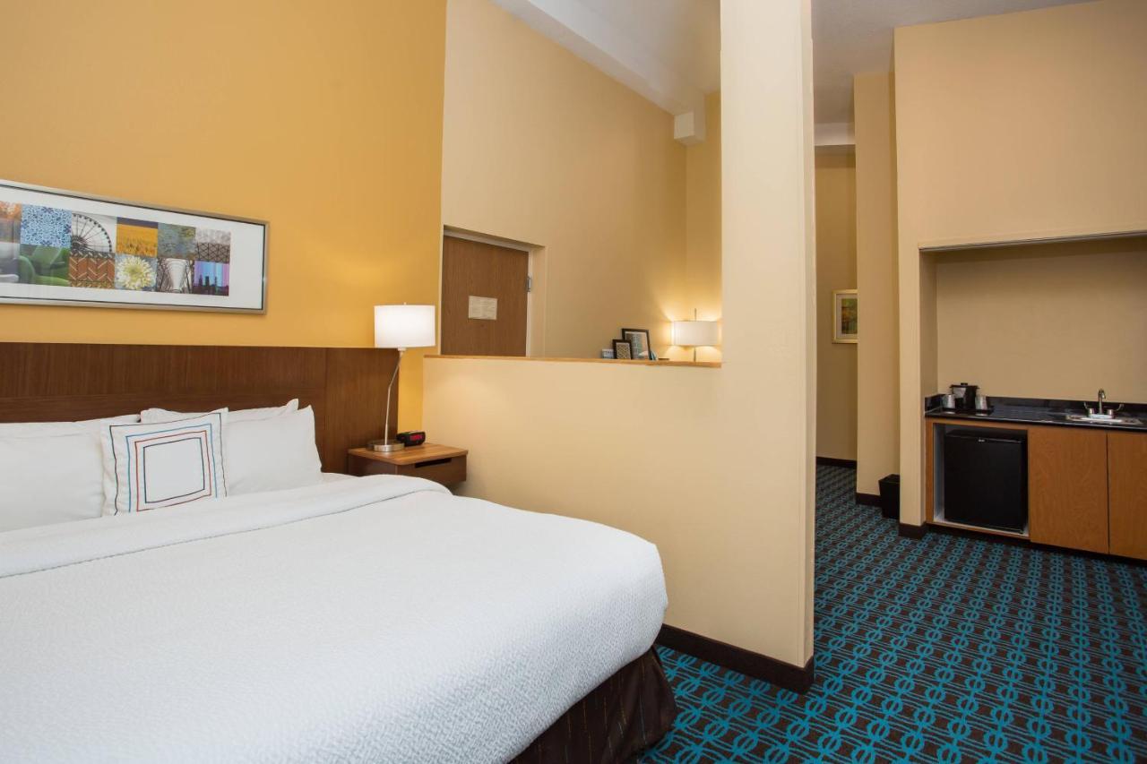 Fairfield Inn Boston Dedham Bagian luar foto