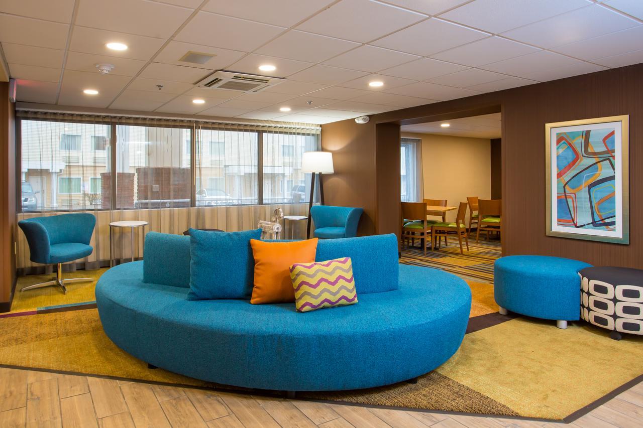 Fairfield Inn Boston Dedham Bagian luar foto