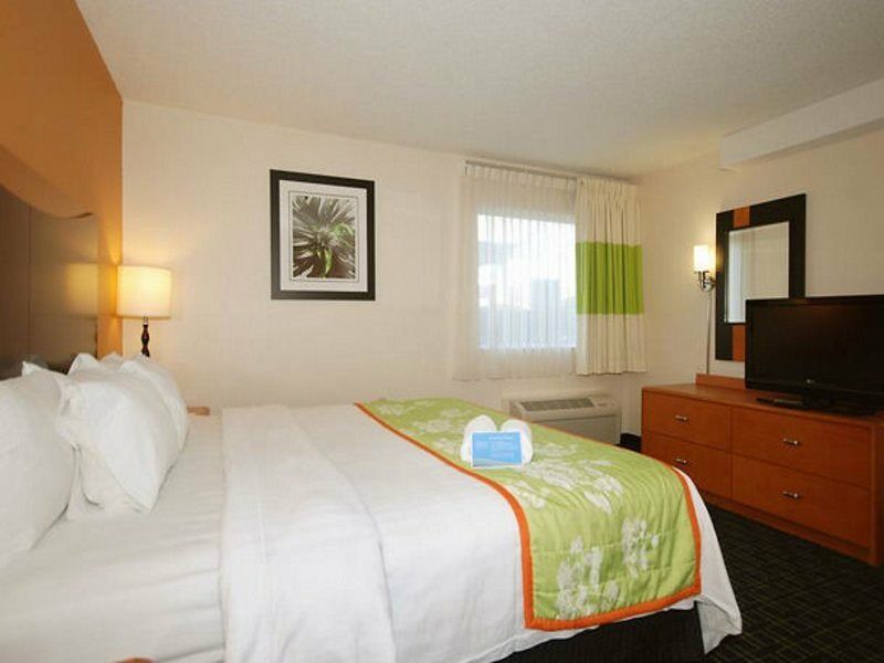 Fairfield Inn Boston Dedham Bagian luar foto