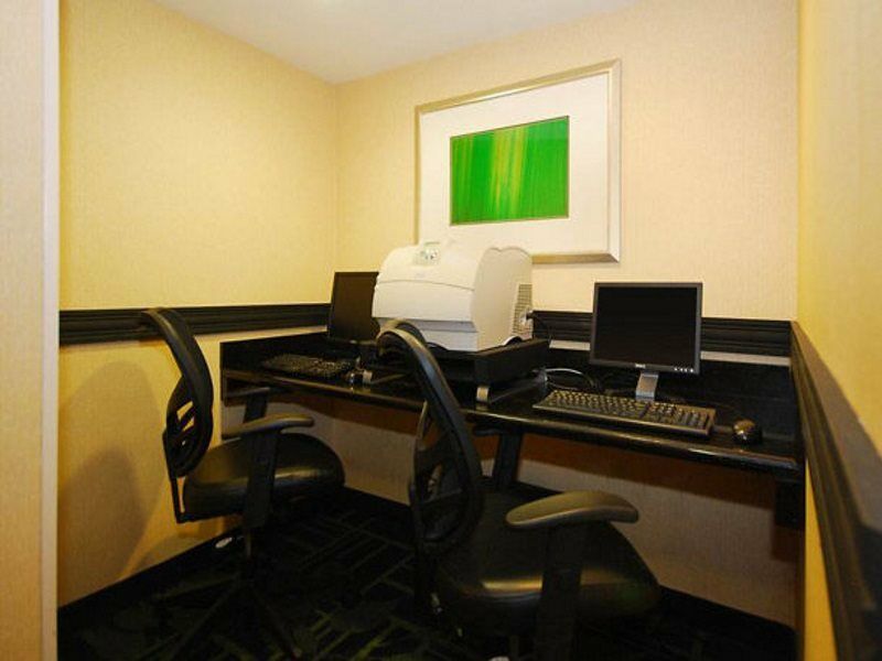 Fairfield Inn Boston Dedham Bagian luar foto