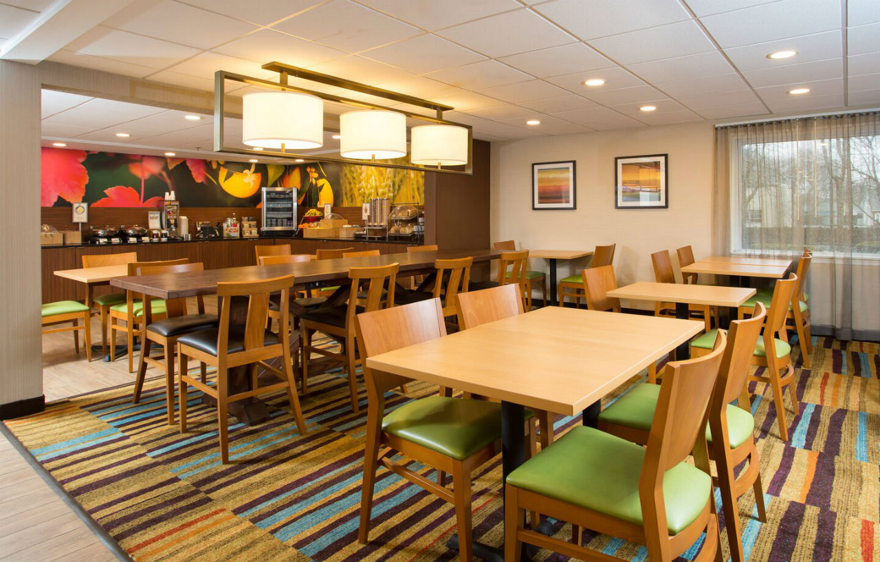 Fairfield Inn Boston Dedham Bagian luar foto